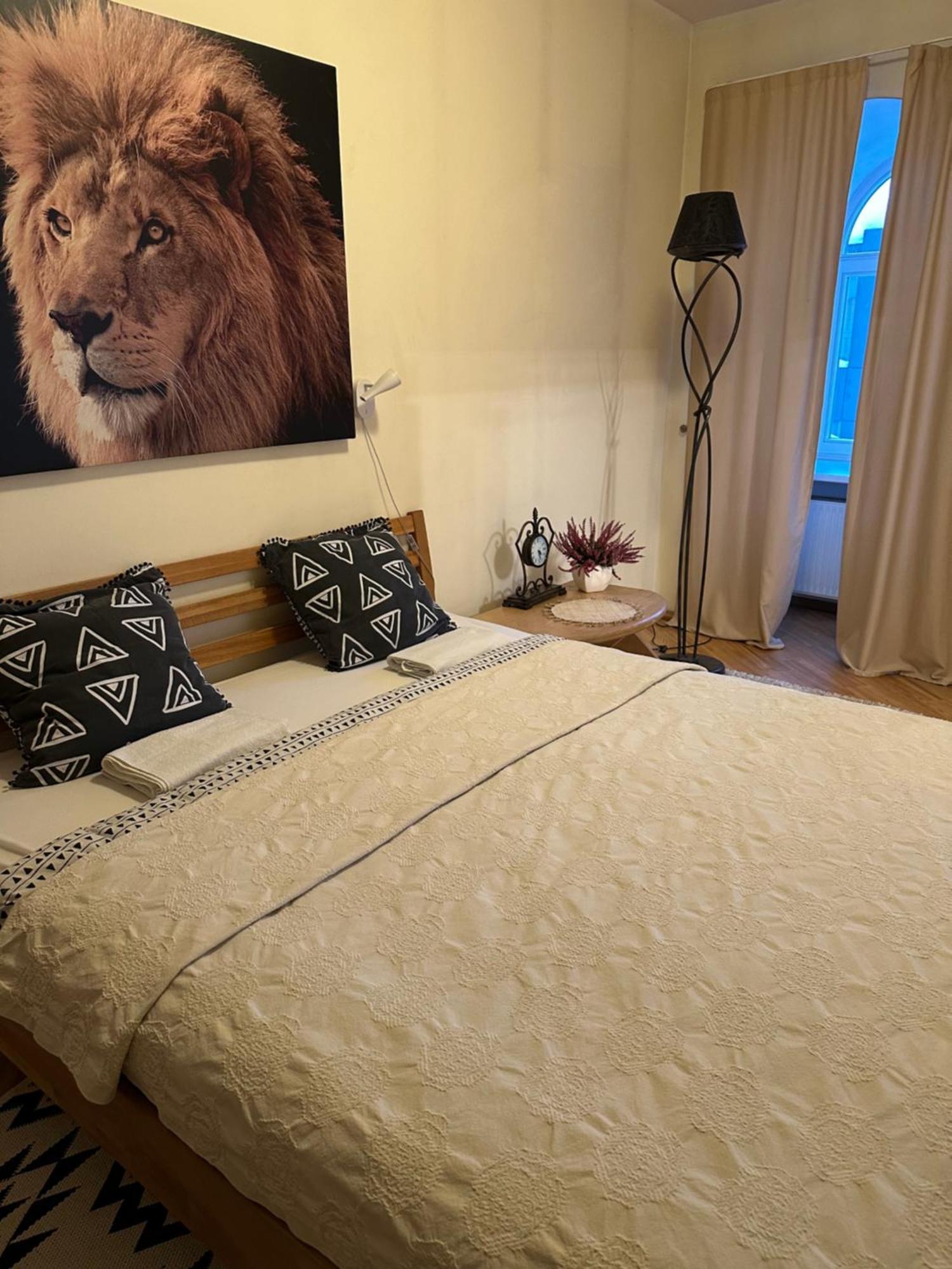 Old Town Apartment With Sauna Riga Bagian luar foto